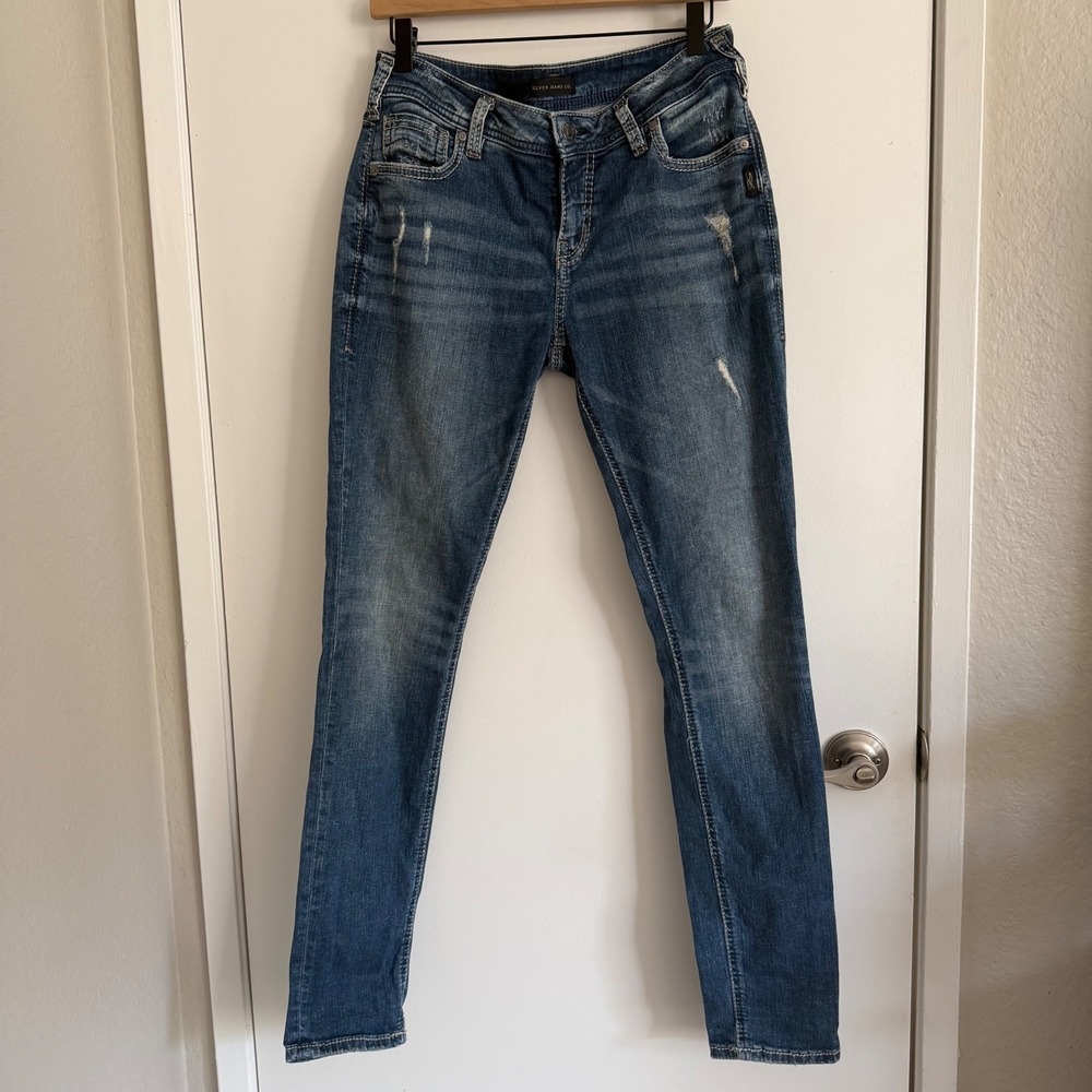 Silver Jeans Co Girlfriend Jeans 29x29 Medium Wash Distressed Indie Granolagirl